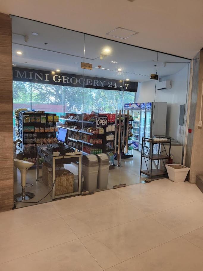 Modern & Comfy Studio - Steps From Ayala Mall, Cebu City Exteriér fotografie